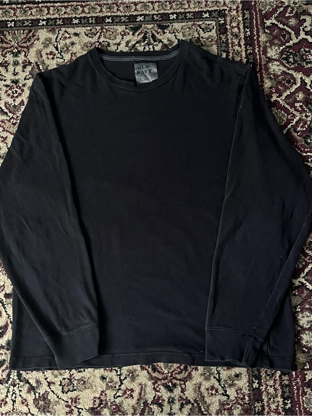 Old Navy Men's Black Crewneck Long-Sleeve Sweater